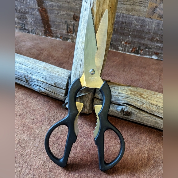 New in Original Package Gold Coast Kitchen 5 Piece Set - Picture 6 of 14